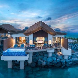 Anantara Mina Al Arab Resort